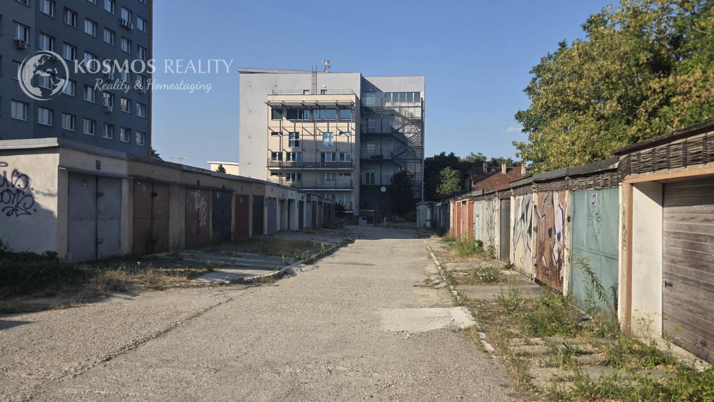 Na predaj garáž, 19m2, Krivá ul., Košice-Juh