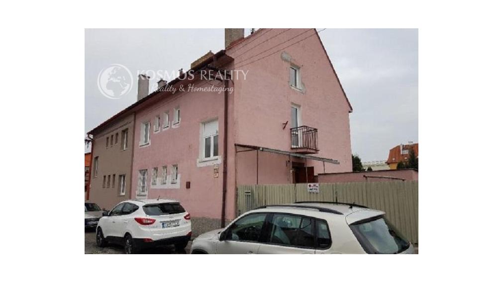REZERVOVANE Na predaj dom aj na podnikateľské účely, výhodná lokalita, Kupeckého, Košice-Juh