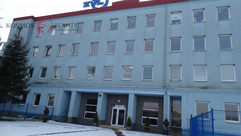 Na prenájom zrekonštruovaná kancelária, 18m2, ulica Košická, Prešov