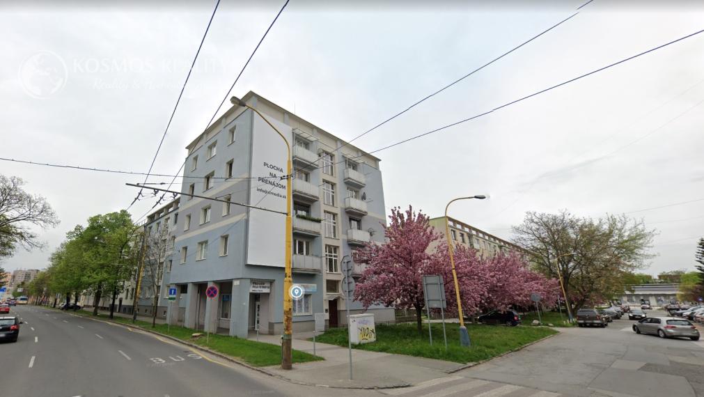 Na prenájom moderný 1 izbový byt, Zborovská ul. v centre Košíc
