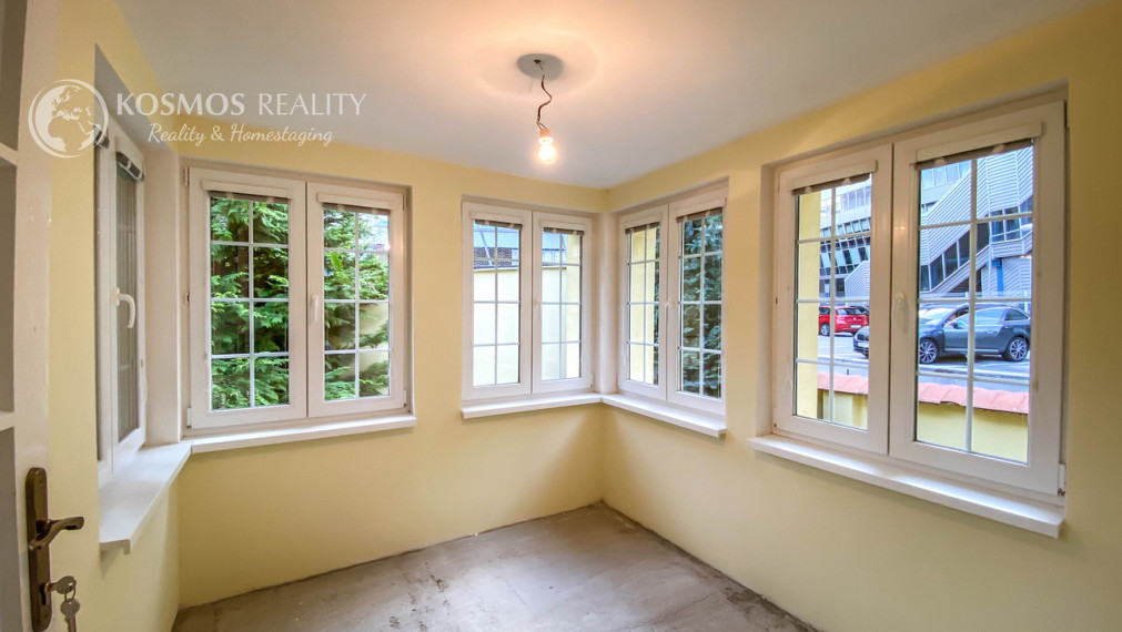 Predaj rekonštruovaného  RD s dvojgarážou v centre - Nerudova, Košice