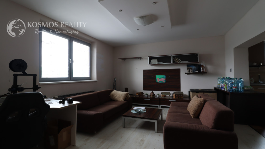 DOM na podnikateľské účely + sklad. hala - Opatovská cesta