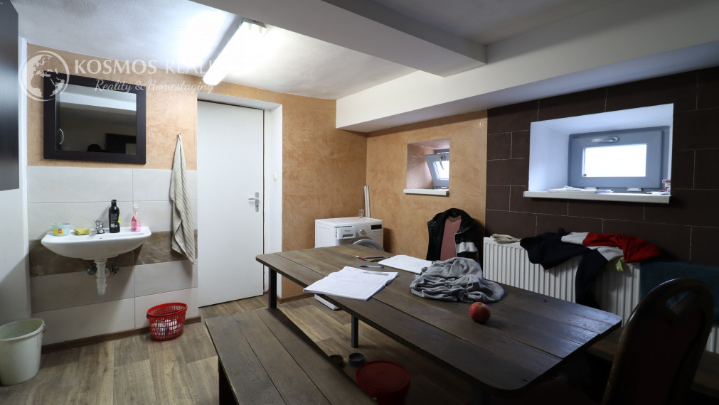 DOM na podnikateľské účely + sklad. hala - Opatovská cesta