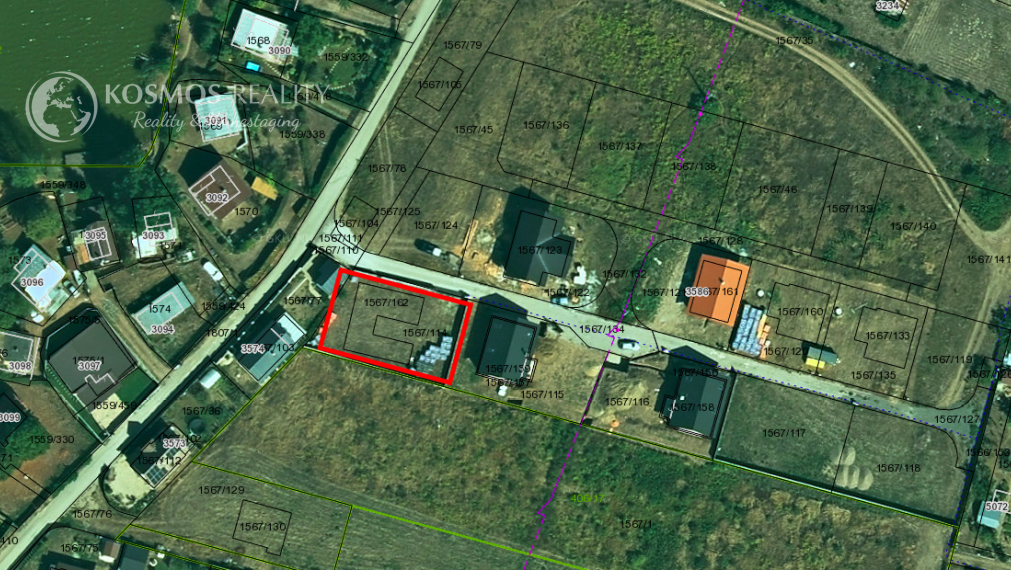 Rodinný dom v stave holodomu - ČAŇA - TAJVAN