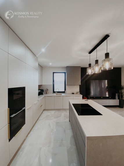 PREDÁM novovstavbu RD Čaňa - komplet zariadený