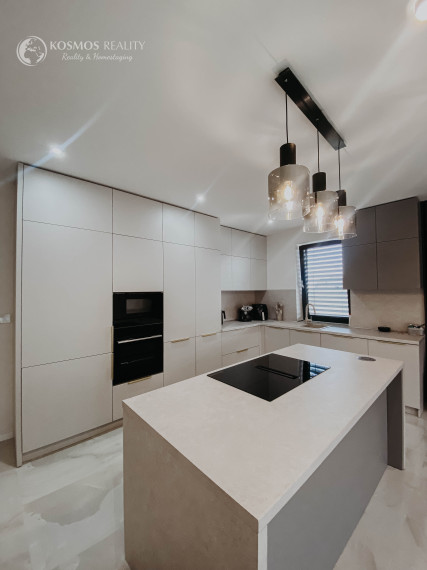 PREDÁM novovstavbu RD Čaňa - komplet zariadený