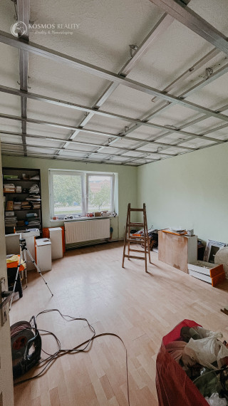 PREDÁM RD v obci Dvorníky Včeláre s veľkým pozemkom