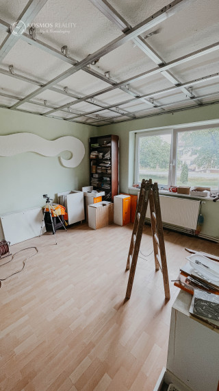 PREDÁM RD v obci Dvorníky Včeláre s veľkým pozemkom