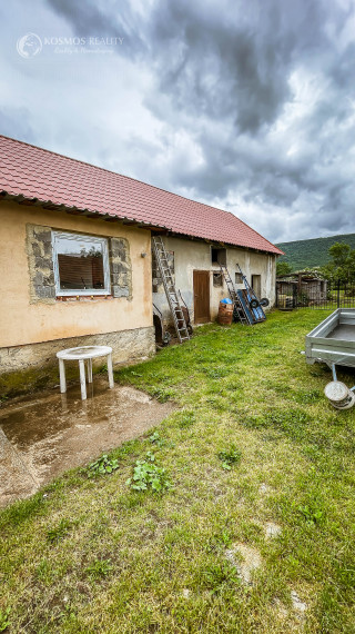 PREDÁM RD v obci Dvorníky Včeláre s veľkým pozemkom