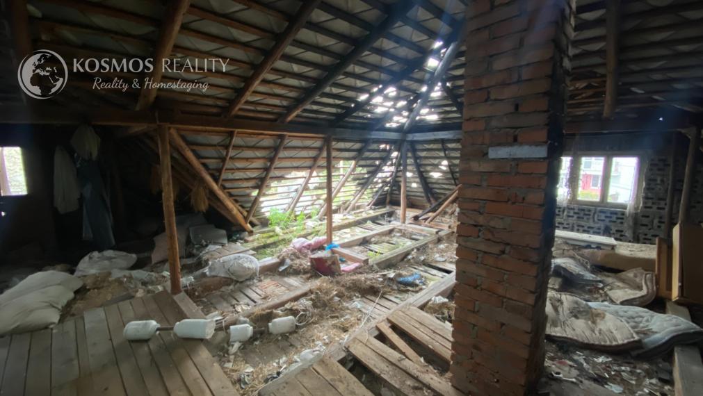 ZNÍŽENÁ CENA - PREDAJ Dom vhodný na kompletnú rekonštrukciu, Kuzmice