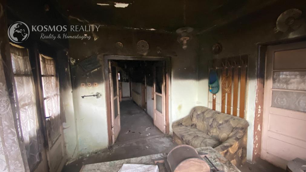 ZNÍŽENÁ CENA - PREDAJ Dom vhodný na kompletnú rekonštrukciu, Kuzmice