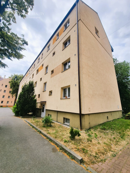 Na prenájom 4 izbový byt, 99m2, Plzeňská, Prešov