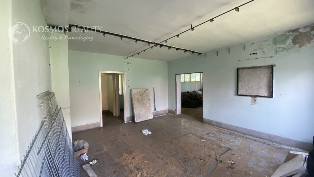 PREDAJ Budova Gönc, Maďarsko