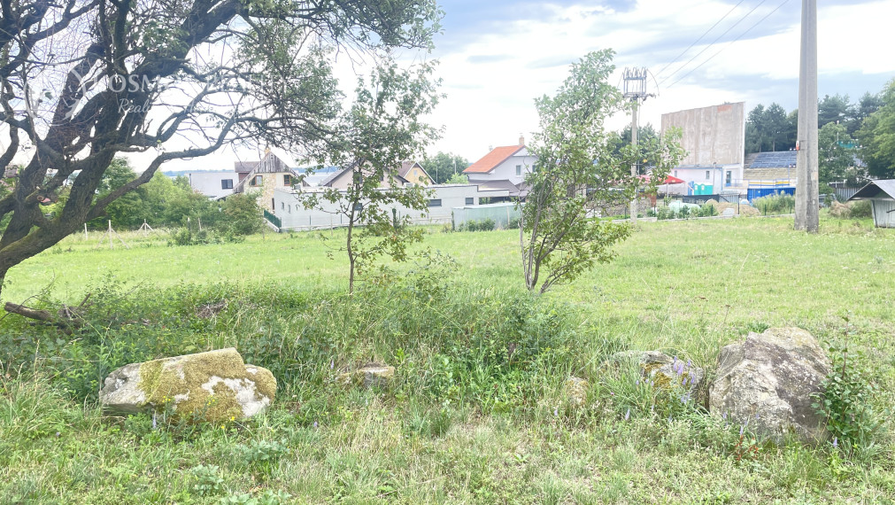 Na predaj stavebný pozemok na Šírave