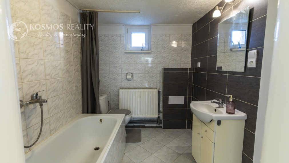 Rodinný dom s veľkým pozemkom a dušou, Nižná Hutka