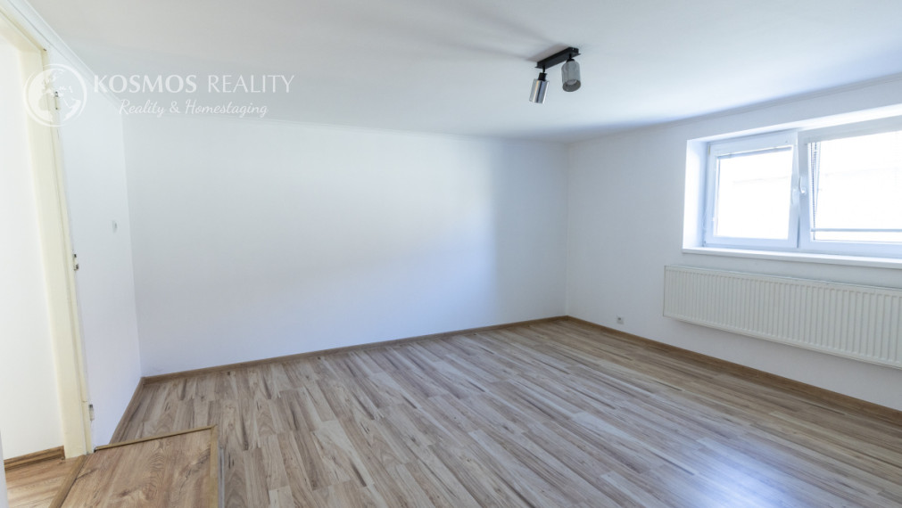 Rodinný dom s veľkým pozemkom a dušou, Nižná Hutka