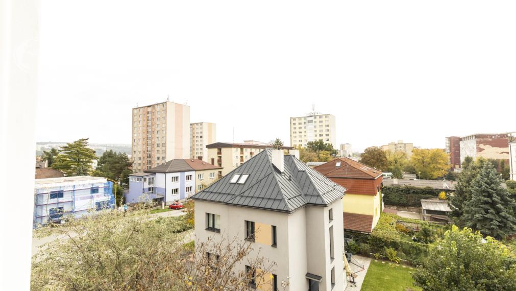 Na PRENÁJOM menší 3i byt na ul Tomášikova