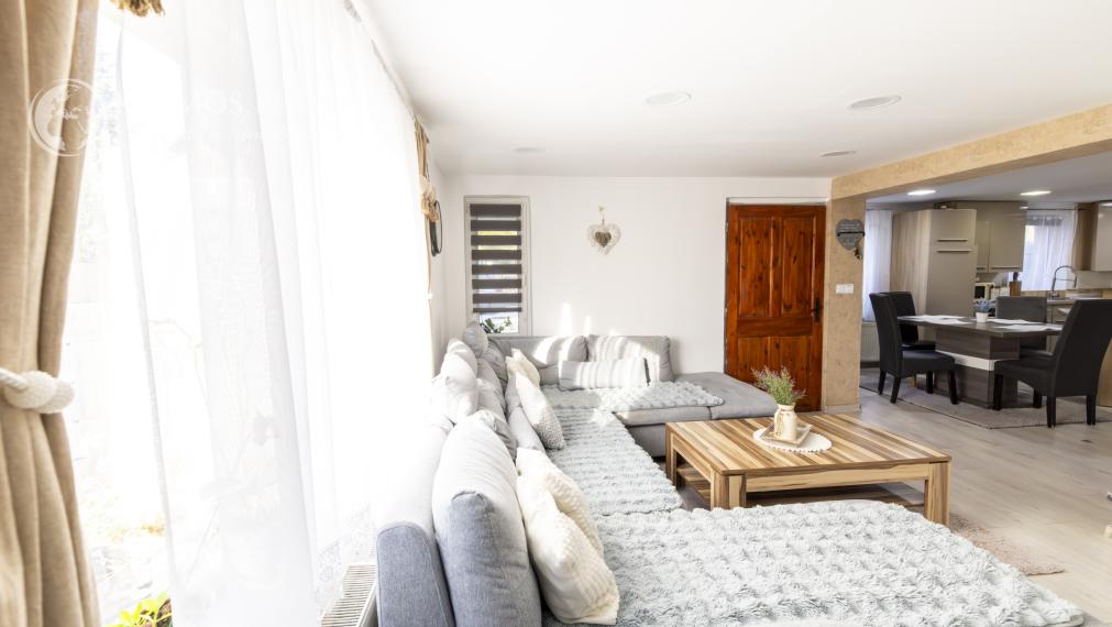 Na PREDAJ 5i RD v obci Milhosť