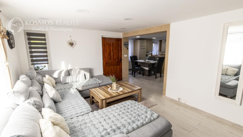 Na PREDAJ 5i RD v obci Milhosť