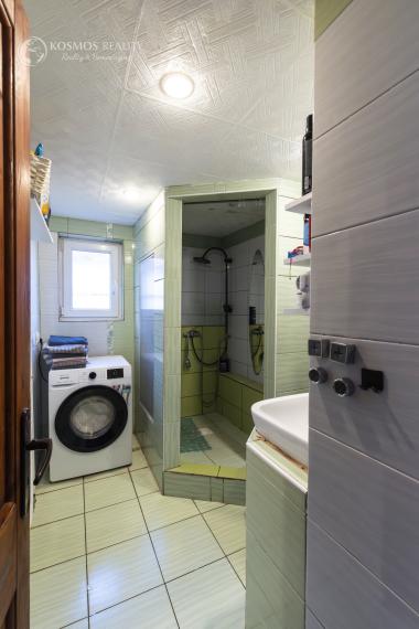 Na PREDAJ 5i RD v obci Milhosť