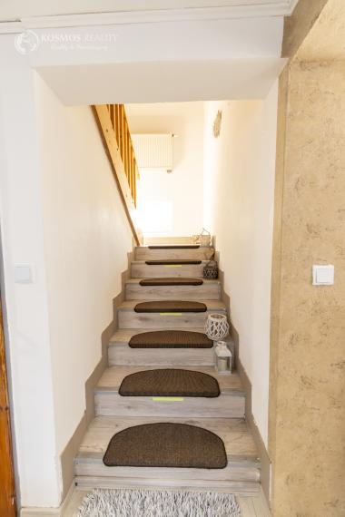 Na PREDAJ 5i RD v obci Milhosť