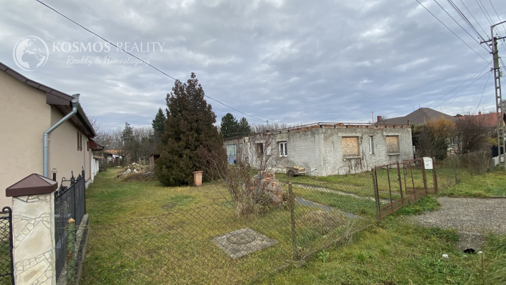 PREDAJ Dom v štádiu rekonštrukcie Encs, Maďarsko