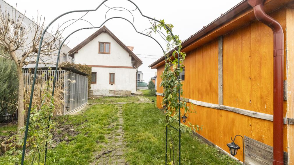 REZERVOVANE PREDAJ RD VALALIKY