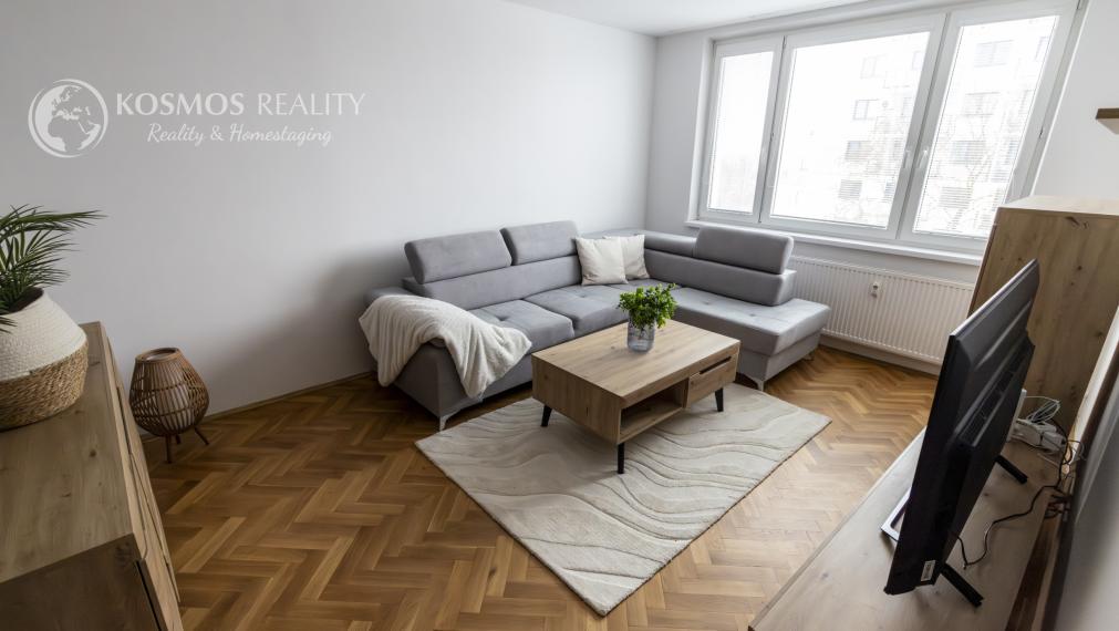 Na PREDAJ 2i byt po komplet rekonštrukcii Azovská ul.Jazero