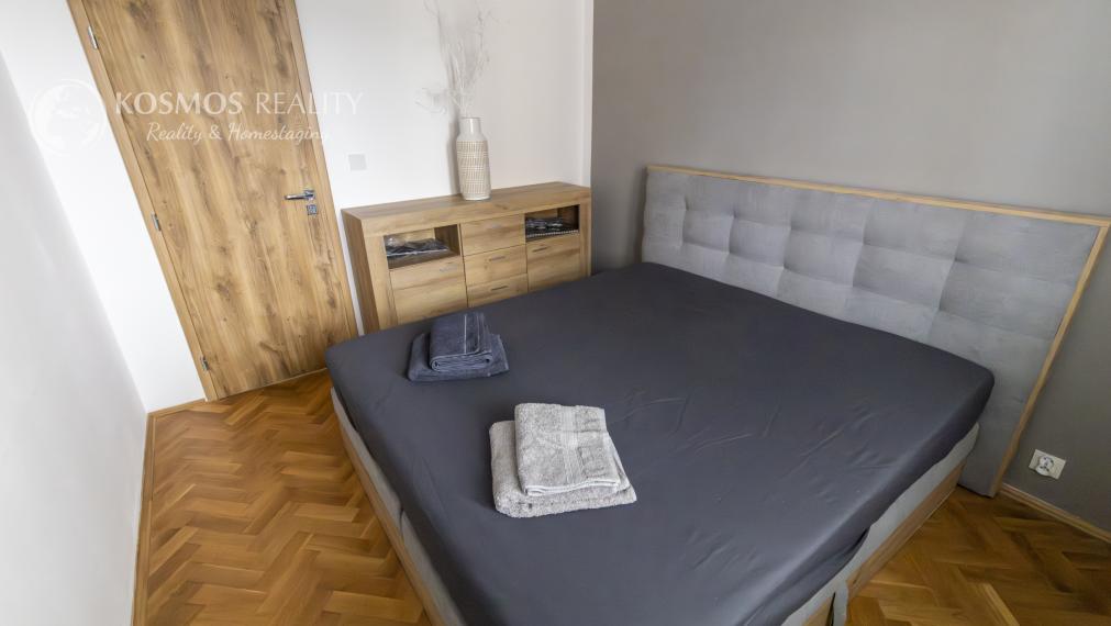 Na PREDAJ 2i byt po komplet rekonštrukcii Azovská ul.Jazero