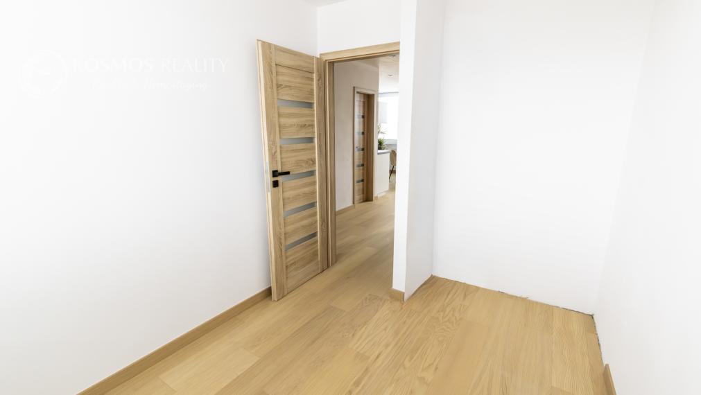 PREDÁM novozrekonštruovaný 3i byt Jazero, ČIngovská ul