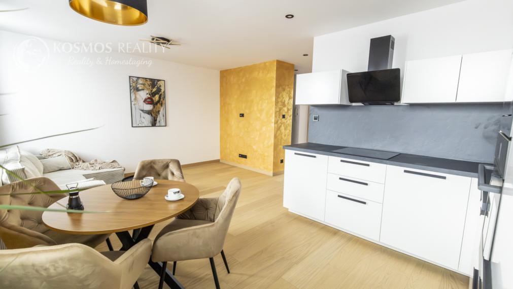 PREDÁM novozrekonštruovaný 3i byt Jazero, ČIngovská ul