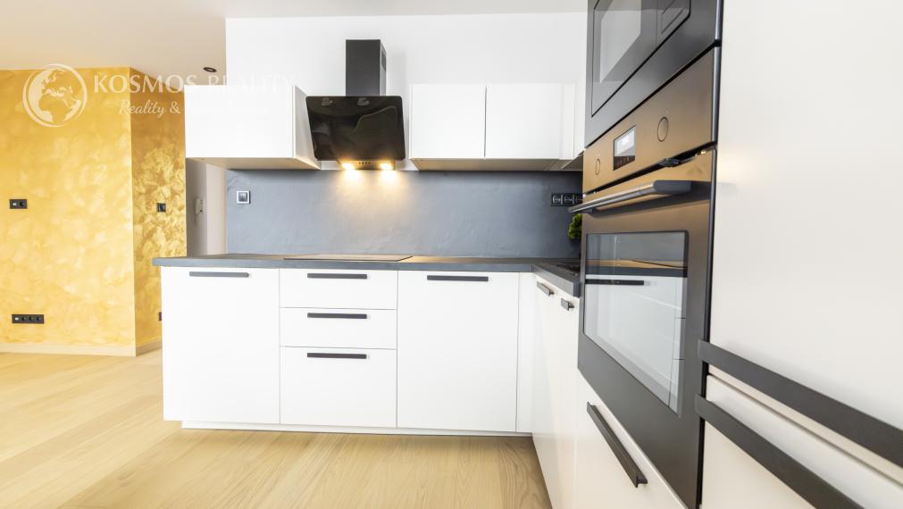 PREDÁM novozrekonštruovaný 3i byt Jazero, ČIngovská ul