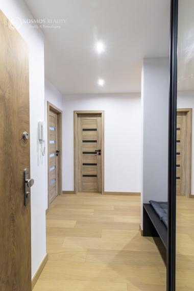 PREDÁM novozrekonštruovaný 3i byt Jazero, ČIngovská ul