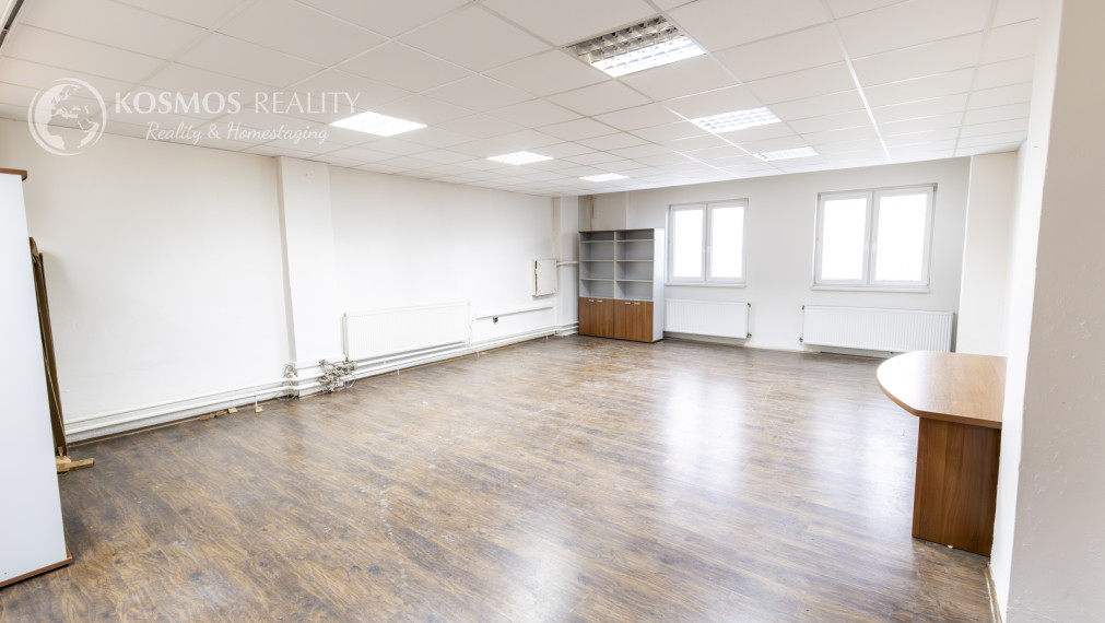 Kancelársky priestor s parkovaním, 73,5m2, Južná Trieda
