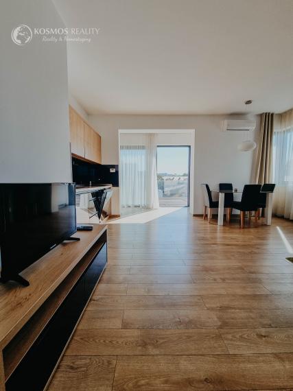 Na prenájom 2 izbový byt s veľkou terasou, Kupeckého, Košice.