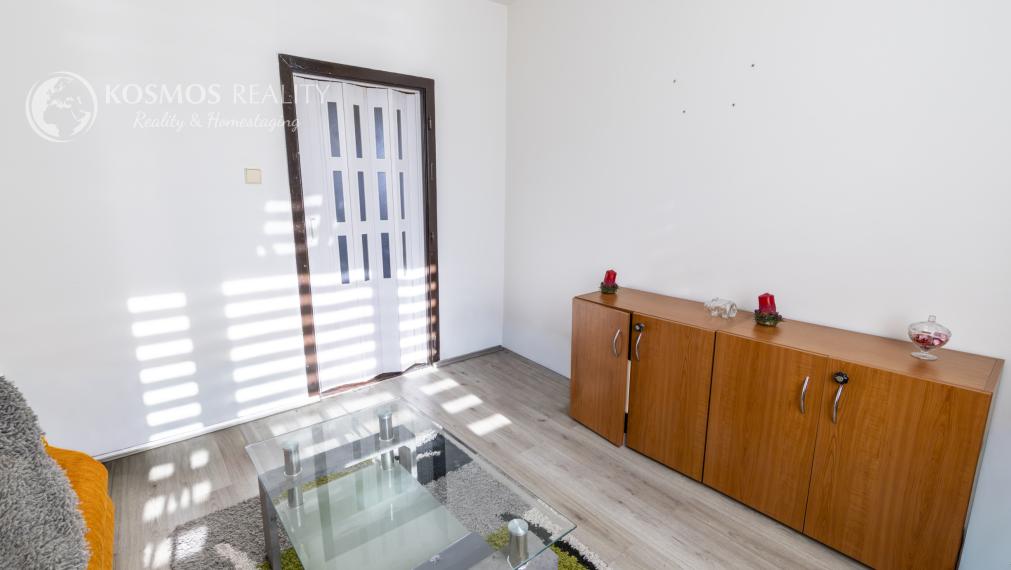 PREDÁM 2i byt v pôvodnom stave, ul PČĽ (Povstania Českého Ľudu)