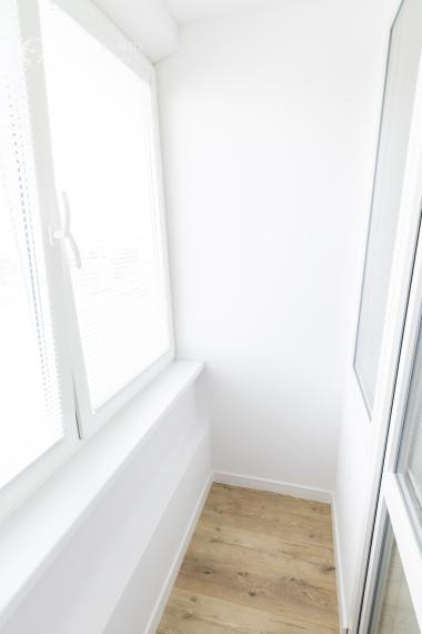 PREDÁM 1,5i byt NARCISOVA ul po komplet rek.