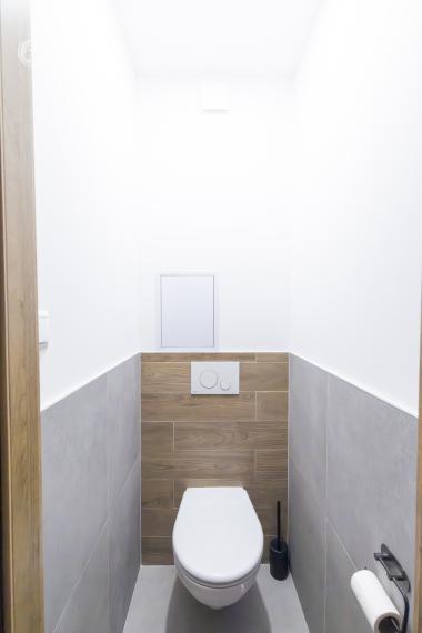 PREDÁM 1,5i byt NARCISOVA ul po komplet rek.