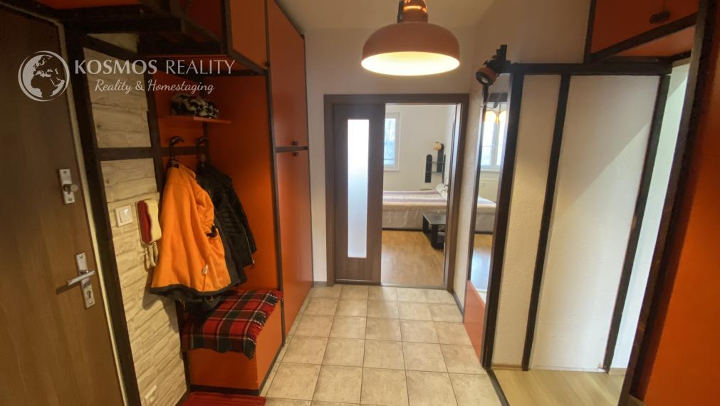 PRENÁJOM Samostatná izba v 3 izbovom byte, Čordákova, KVP