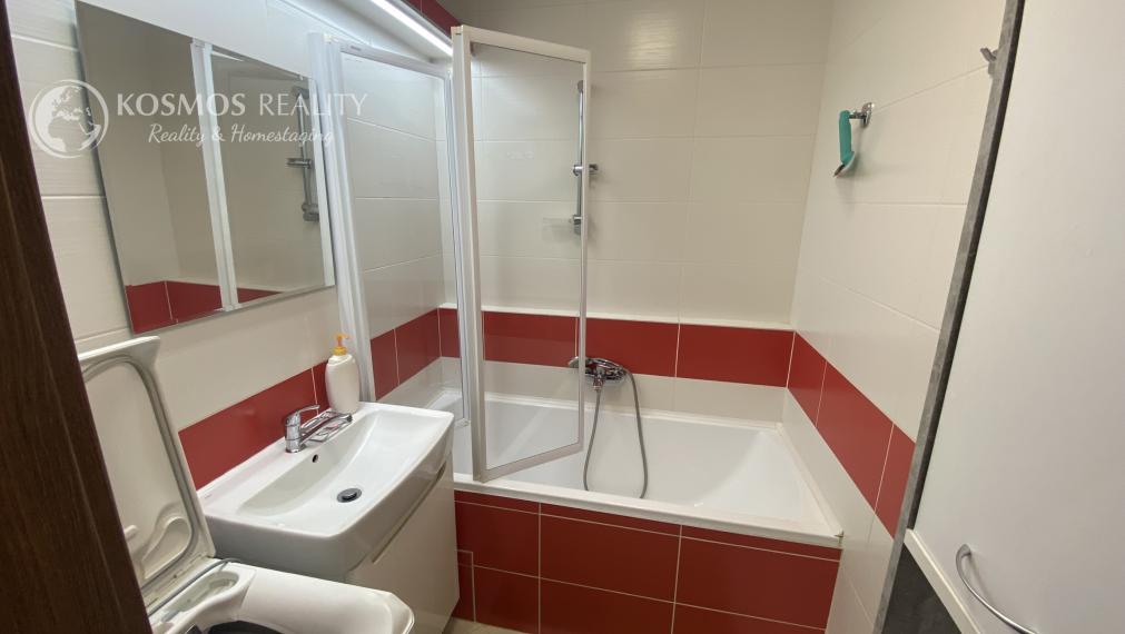 PRENÁJOM Samostatná izba v 3 izbovom byte, Čordákova, KVP