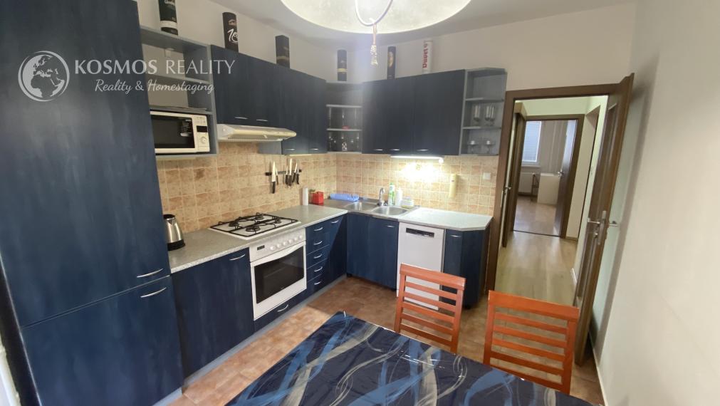 PRENÁJOM Samostatná izba v 3 izbovom byte, Čordákova, KVP