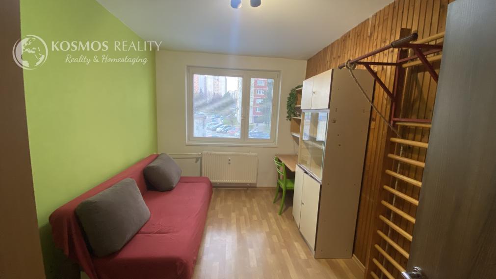 PRENÁJOM Veľký 3 izbový byt, Čordákova, KVP