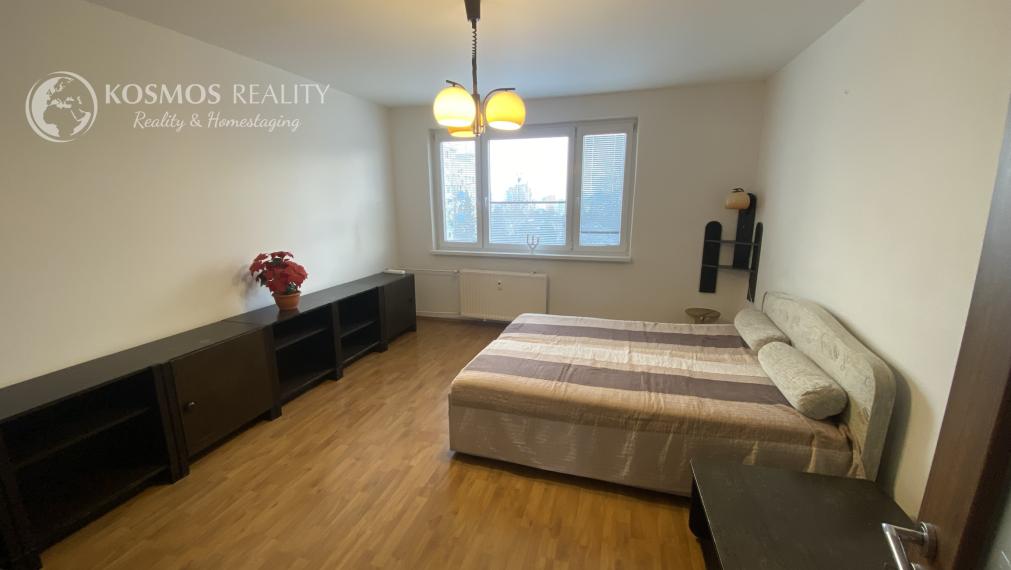 PRENÁJOM Veľký 3 izbový byt, Čordákova, KVP