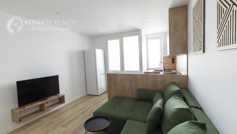 REZERVOVANE - PREDÁM 1,5i byt NARCISOVA ul po komplet rek.