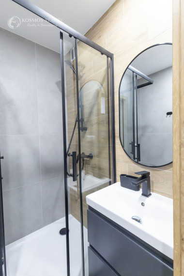 REZERVOVANE - PREDÁM 1,5i byt NARCISOVA ul po komplet rek.