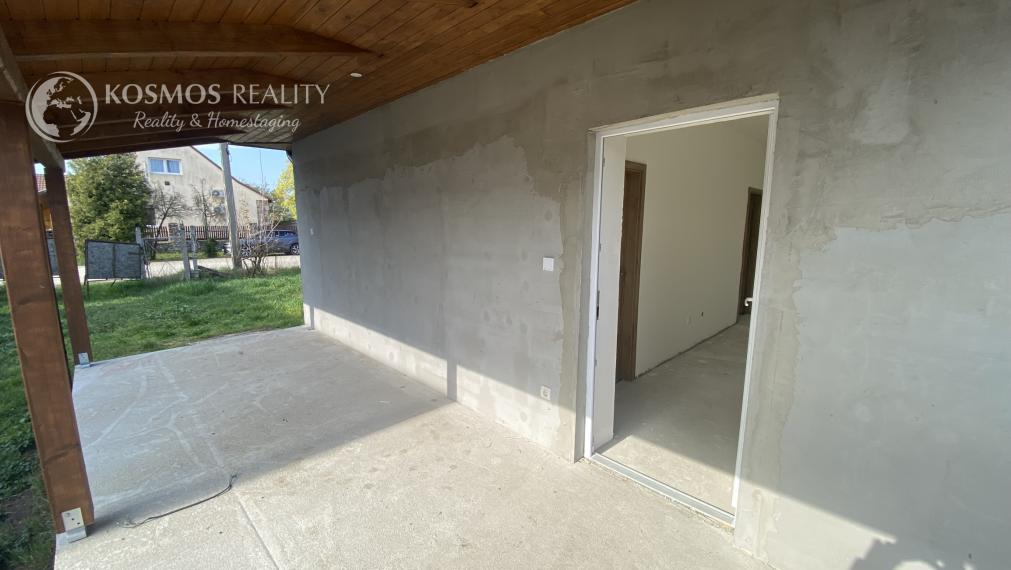 PREDAJ Dvojgeneračný rodinný dom Encs, Maďarsko