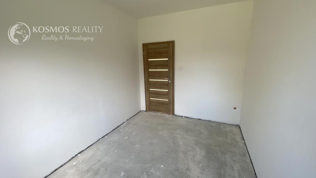 PREDAJ Dvojgeneračný rodinný dom Encs, Maďarsko