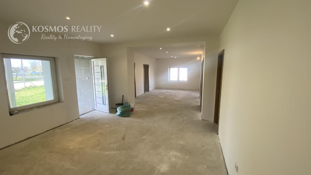 PREDAJ Dvojgeneračný rodinný dom Encs, Maďarsko