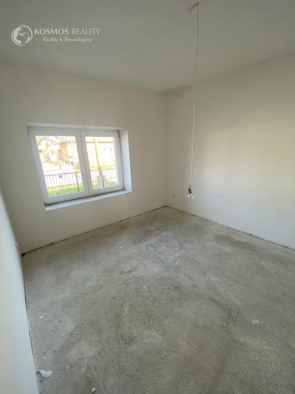 PREDAJ Dvojgeneračný rodinný dom Encs, Maďarsko