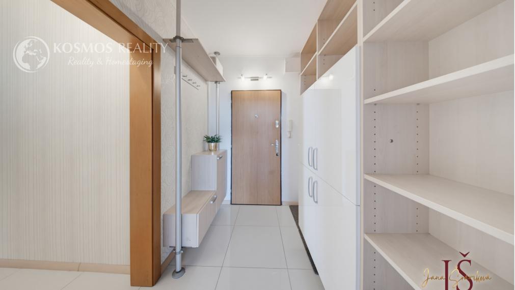 Priestranný 3-izbový byt s lodžiou, 75m2, KARPATSKÁ, Košice